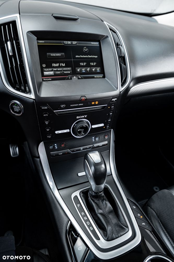 Ford Edge 2.0 TDCi Bi-Turbo 4x4 Sport - 36