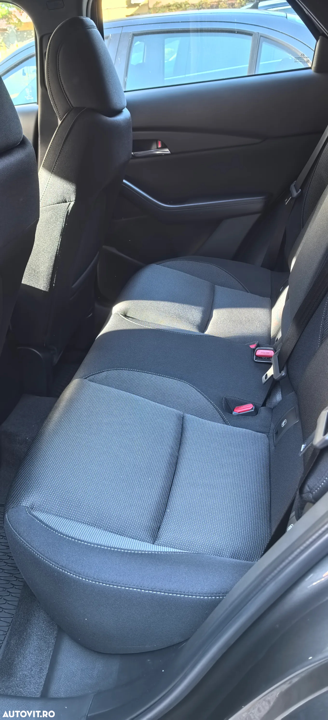 Mazda CX-30 - 12
