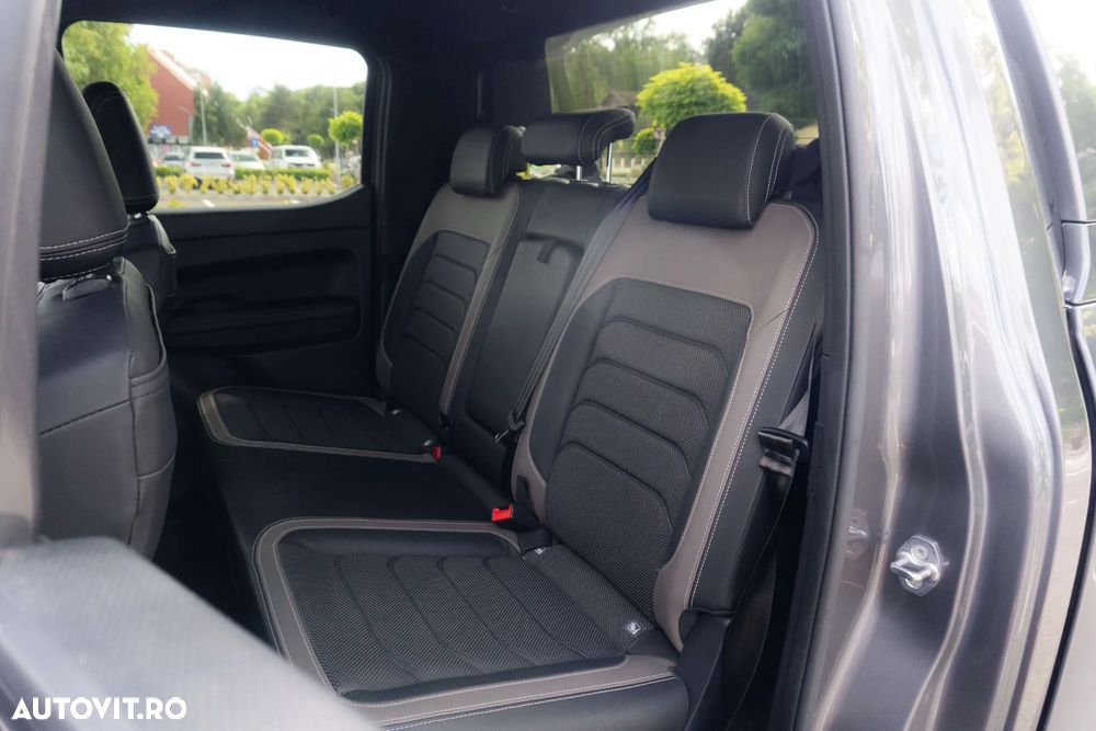 Volkswagen Amarok 3.0 TDI 241 CP 4M 10AT Aventura - 36