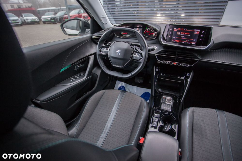 Peugeot 2008 1.5 BlueHDi Allure Pack S&S EAT8 - 11