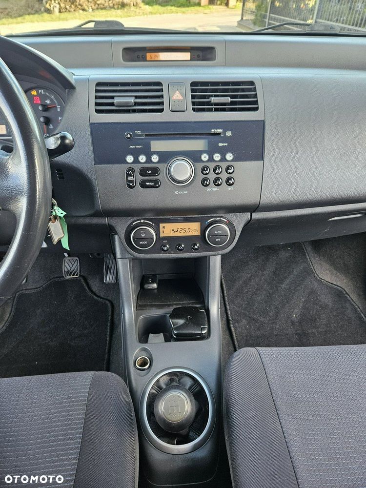 Suzuki Swift 1.3 GS / Premium 4WD - 15