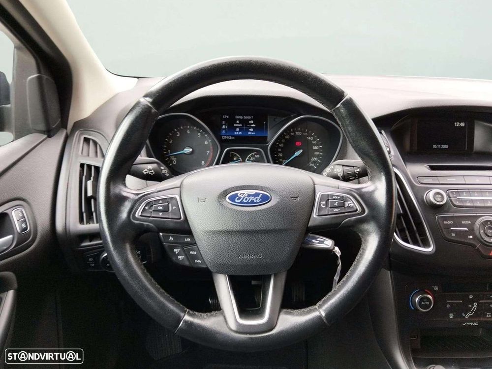 Ford Focus SW 1.0 EcoBoost Business - 14