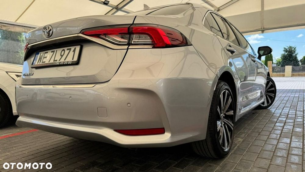 Toyota Corolla - 22