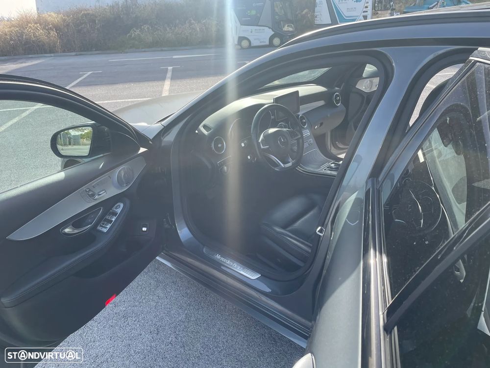 Mercedes-Benz C 220 d 4Matic 9G-TRONIC AMG Line - 10