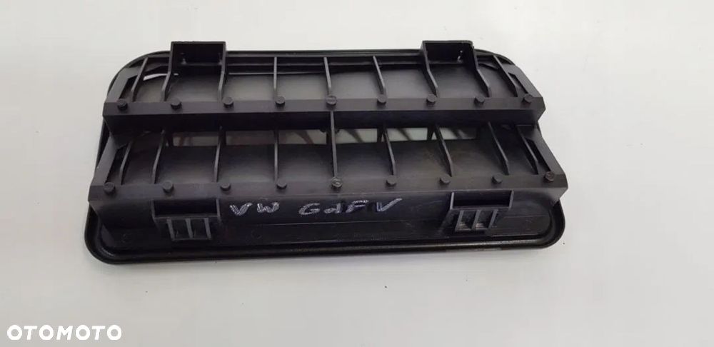 KRATKA WENTYLACYJNA DEKOMPRESYJNA VW GOLF V JETTA - 2
