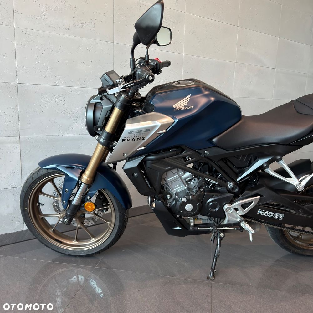 Honda CB - 10