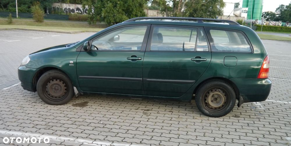 Toyota Corolla - 5