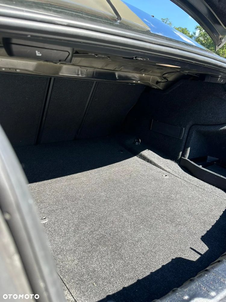 BMW Seria 3 - 13