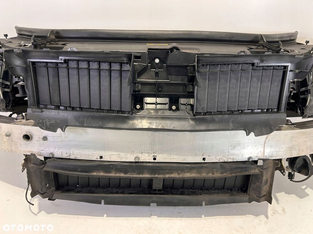 MERCEDES W222 LIFT PAS PRZEDNI CHŁODNICE ROLETY PRZÓD - 2