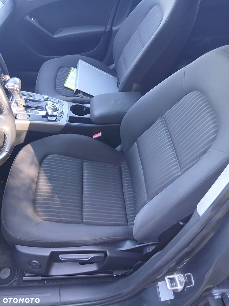 Audi A4 Limousine - 12