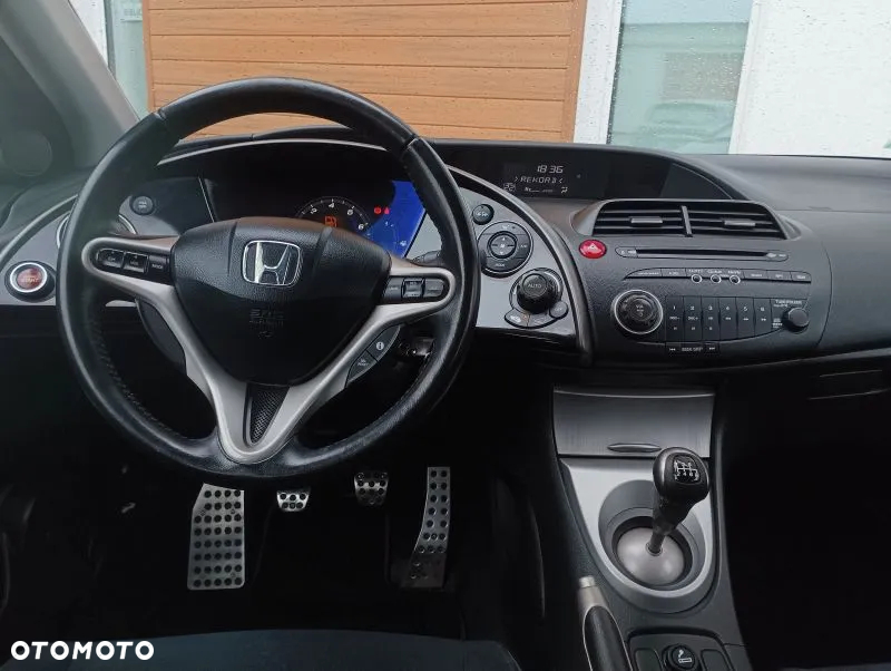 Honda Civic 1.8i-VTEC Executive - 19