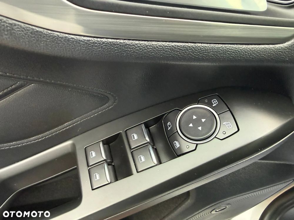 Ford Focus 1.0 EcoBoost Start-Stopp-System COOL&CONNECT - 31