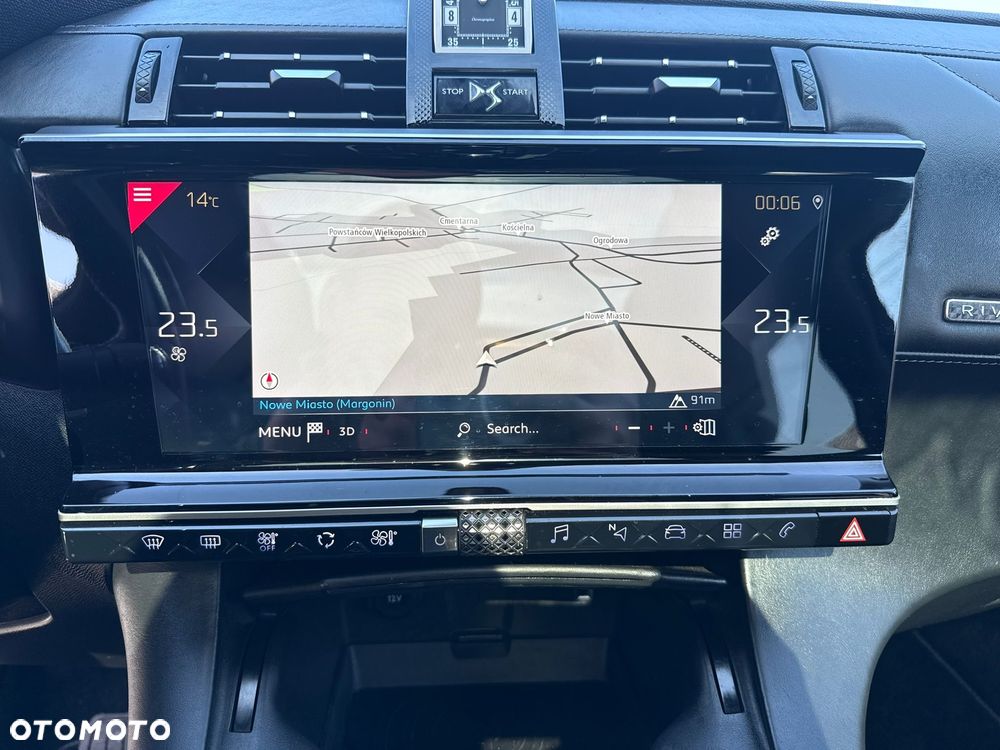 DS Automobiles DS 7 - 24