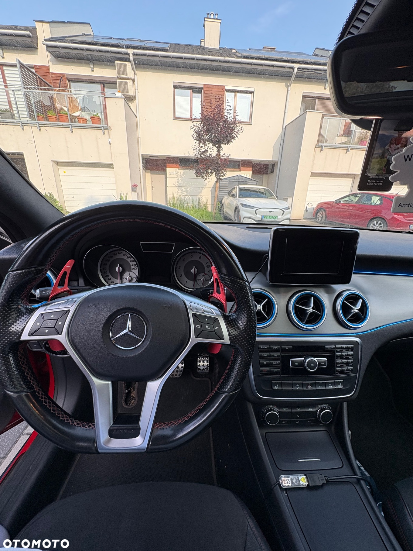 Mercedes-Benz CLA - 11