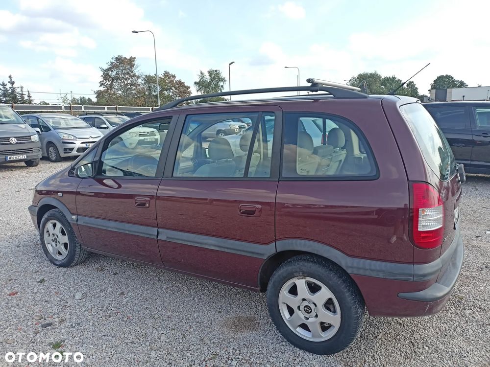 Opel Zafira 2.0 DTI - 3
