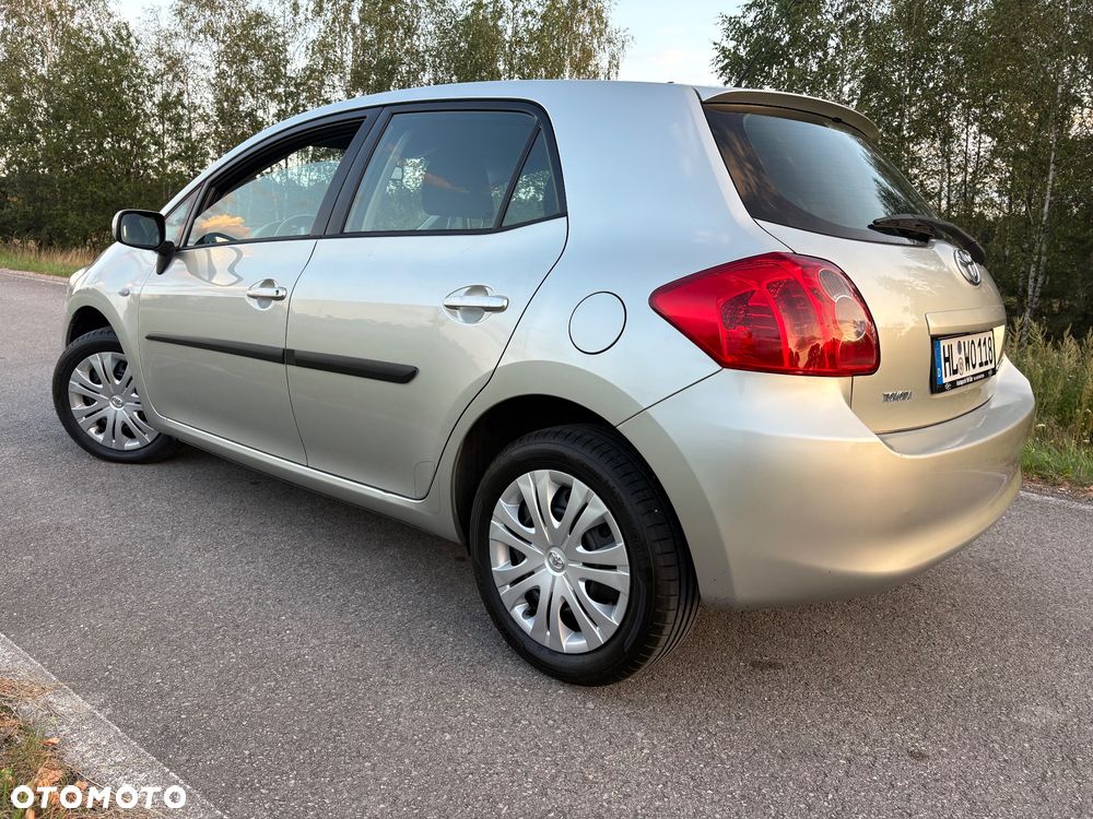 Toyota Auris 1.6 VVT-i Premium MM - 16