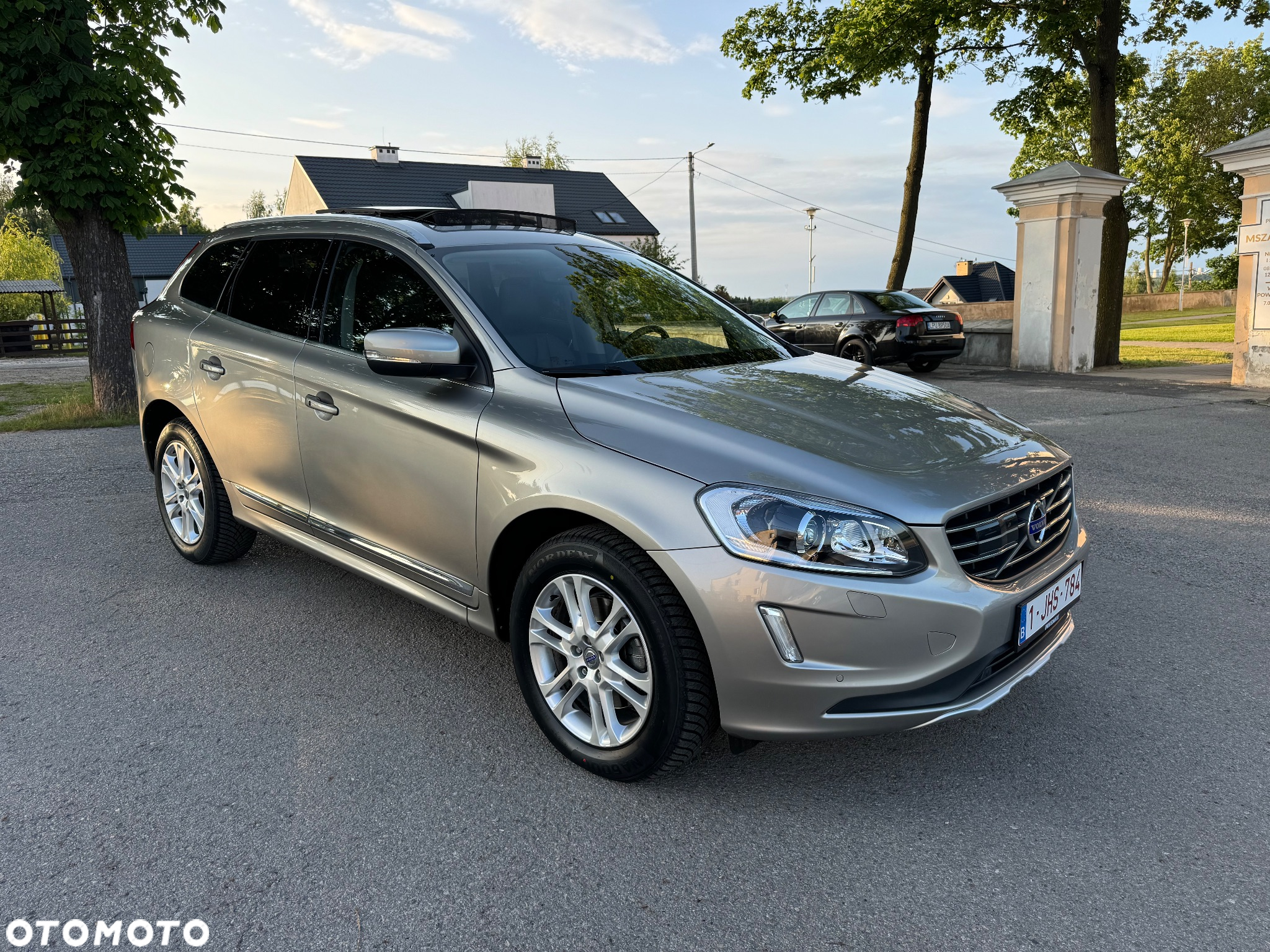 Volvo XC 60 D4 Geartronic Summum - 3