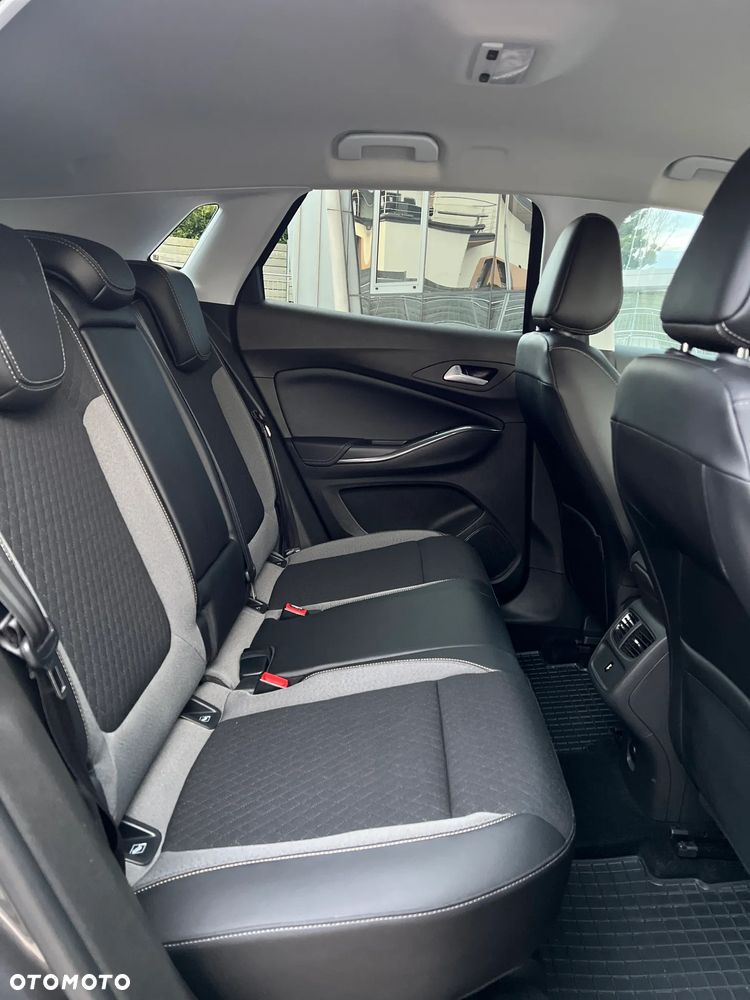 Opel Grandland X 1.2 T GPF Ultimate S&S - 8