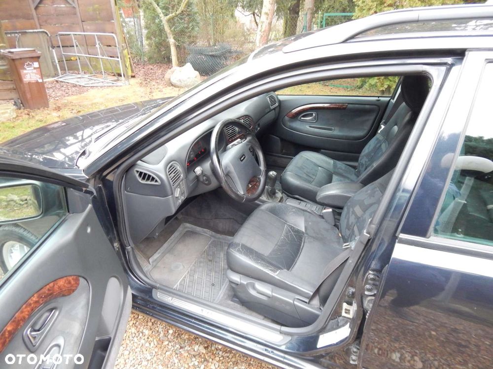 Volvo V40 2.0 Elegance - 21