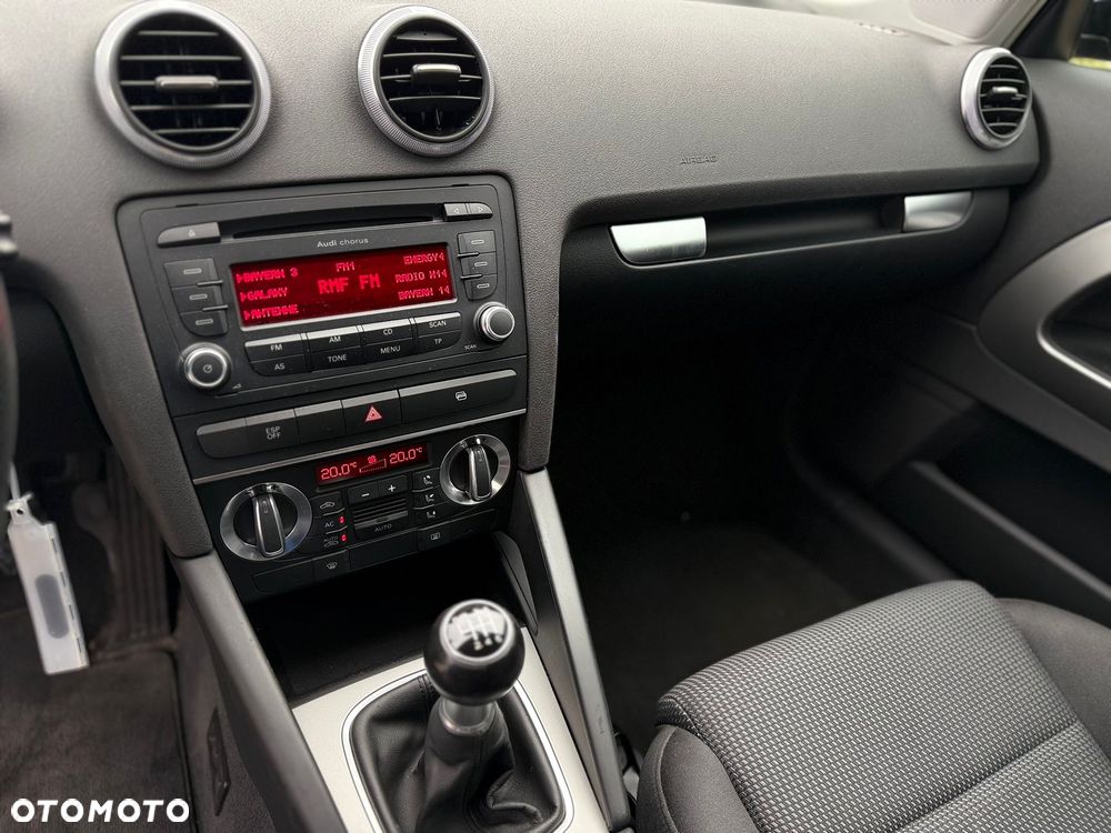 Audi A3 1.4 TFSI Attraction - 14