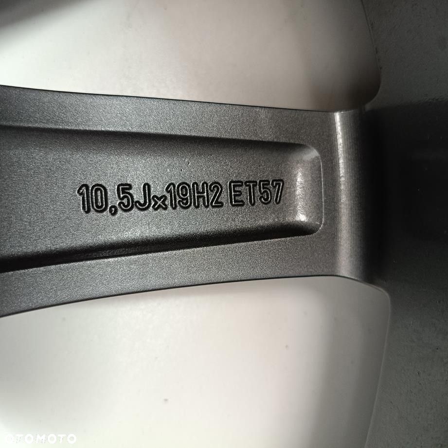 Alufelga 5x114,3 19 Maserati Levante 670044704 (F8441) - 7