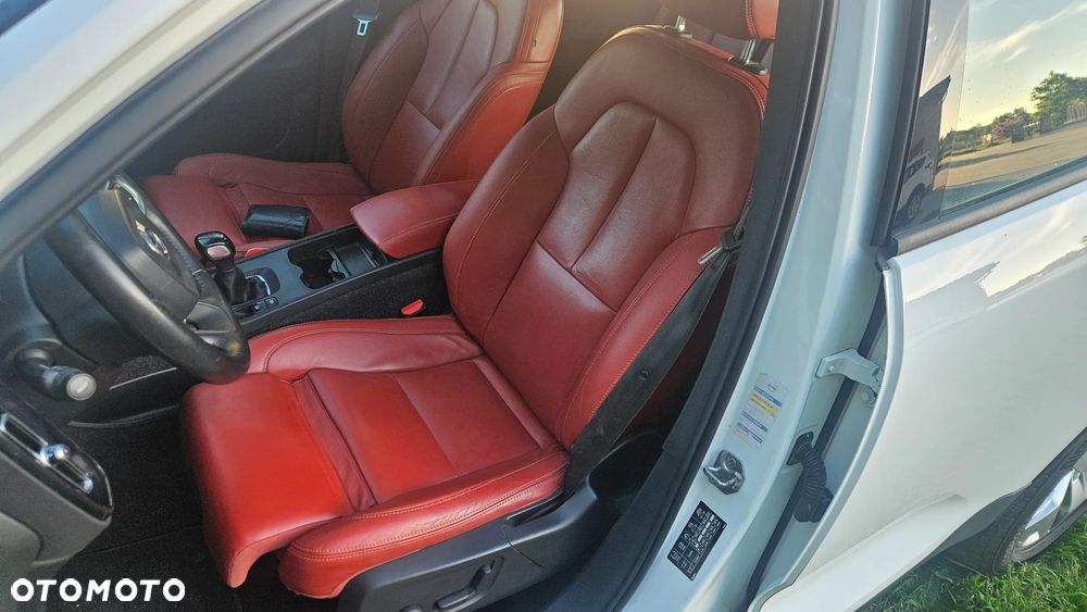 Volvo XC 40 - 12