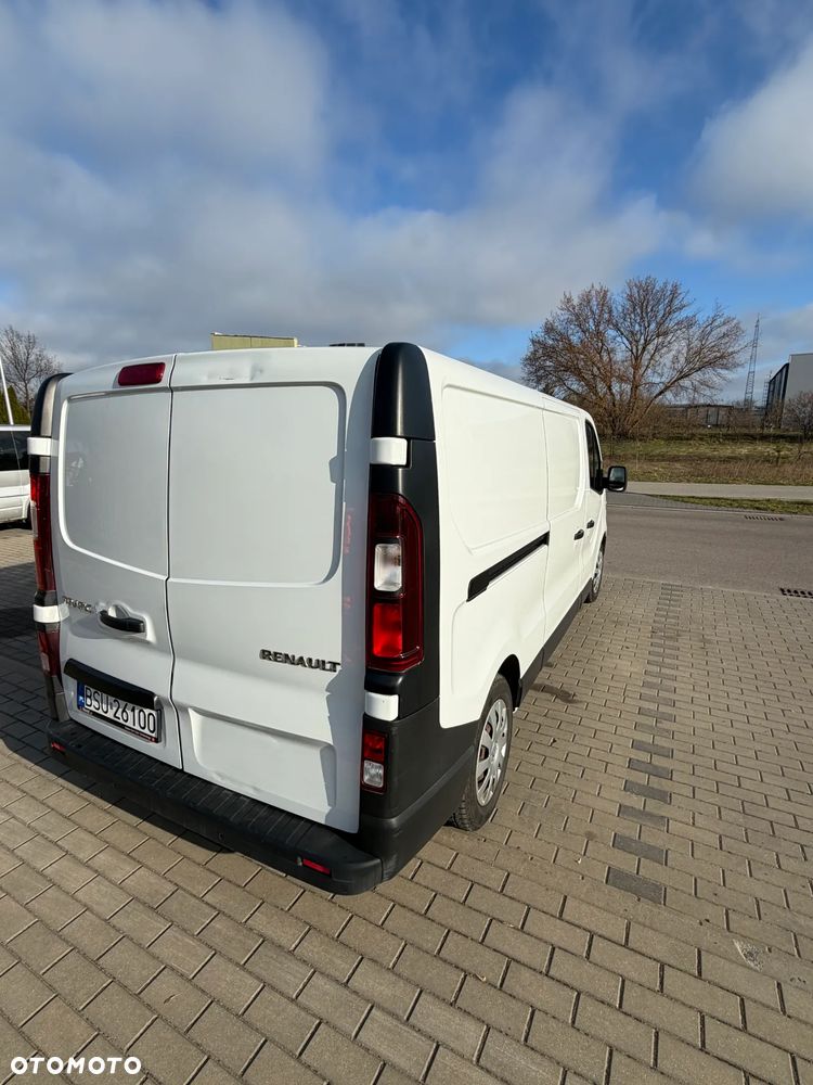 Renault TRAFIC 3 - 6