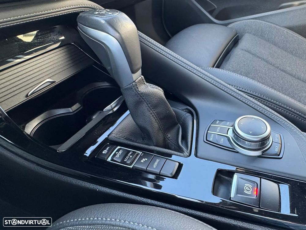 BMW X2 25 e xDrive X Pack M - 16