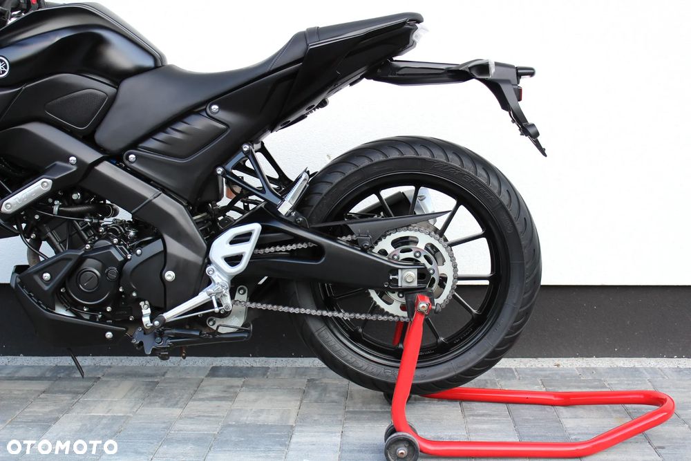 Yamaha MT - 9