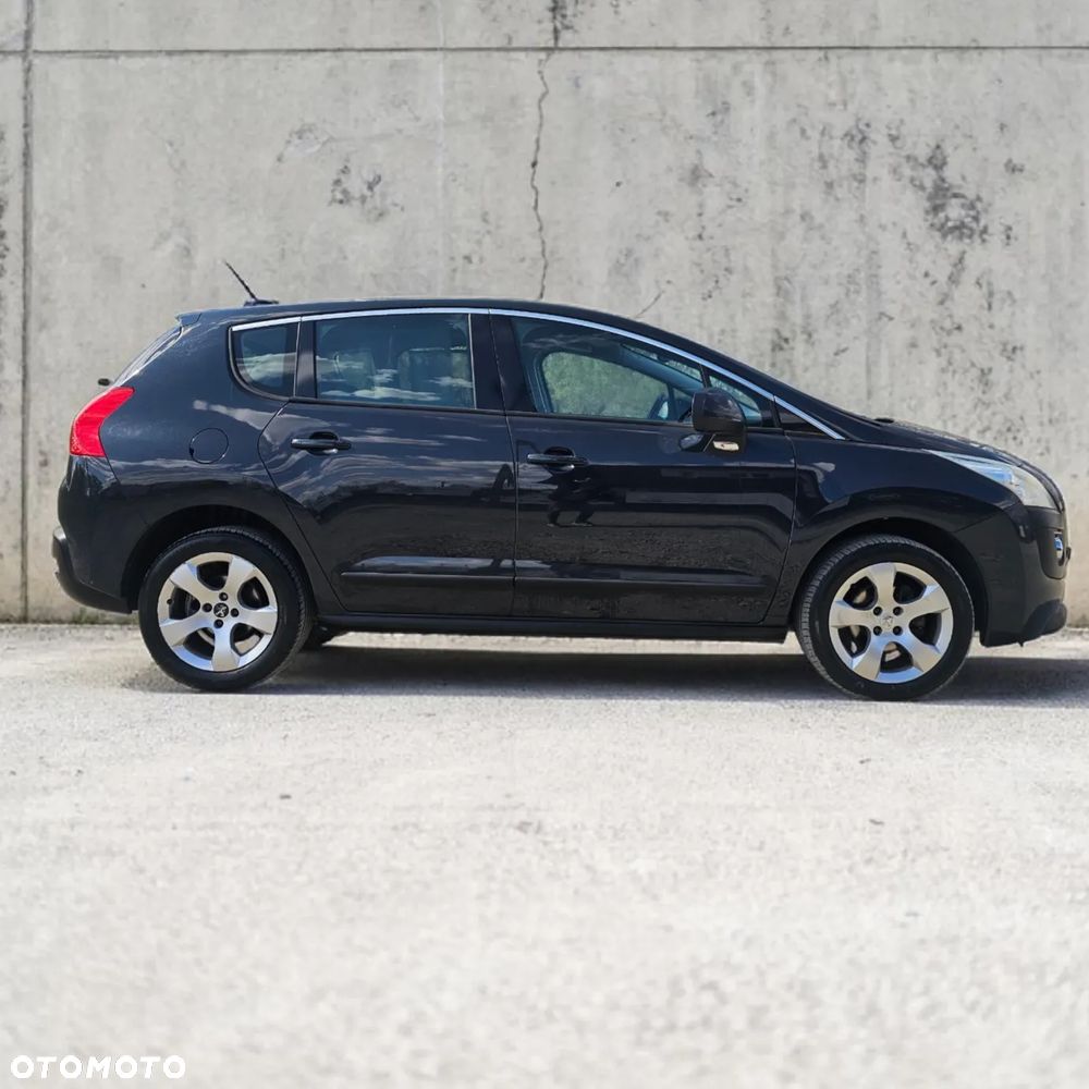 Peugeot 3008 HDi FAP 110 EGS6 Platinum - 4