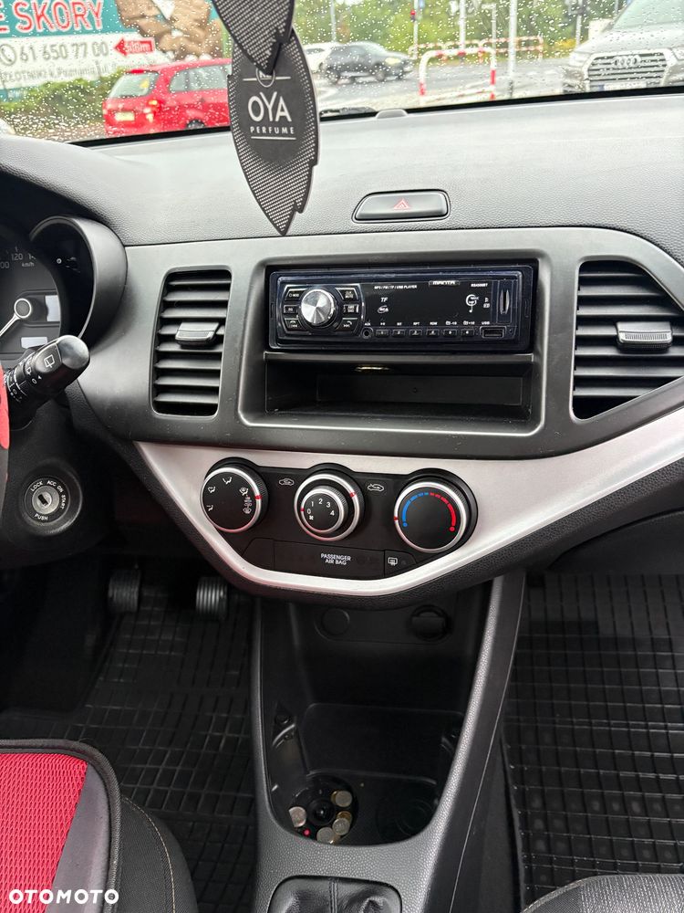 Kia Picanto 1.0 L - 11