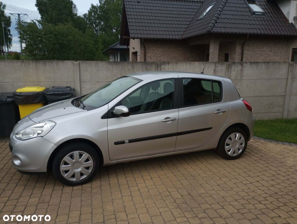 Renault Clio 1.2 16V Alize Euro5 - 2