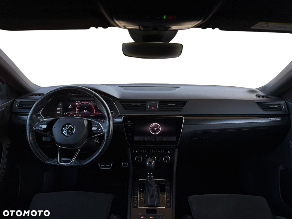 Skoda Superb - 17