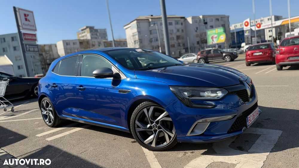 Renault Megane ENERGY TCe 205 EDC GT - 4