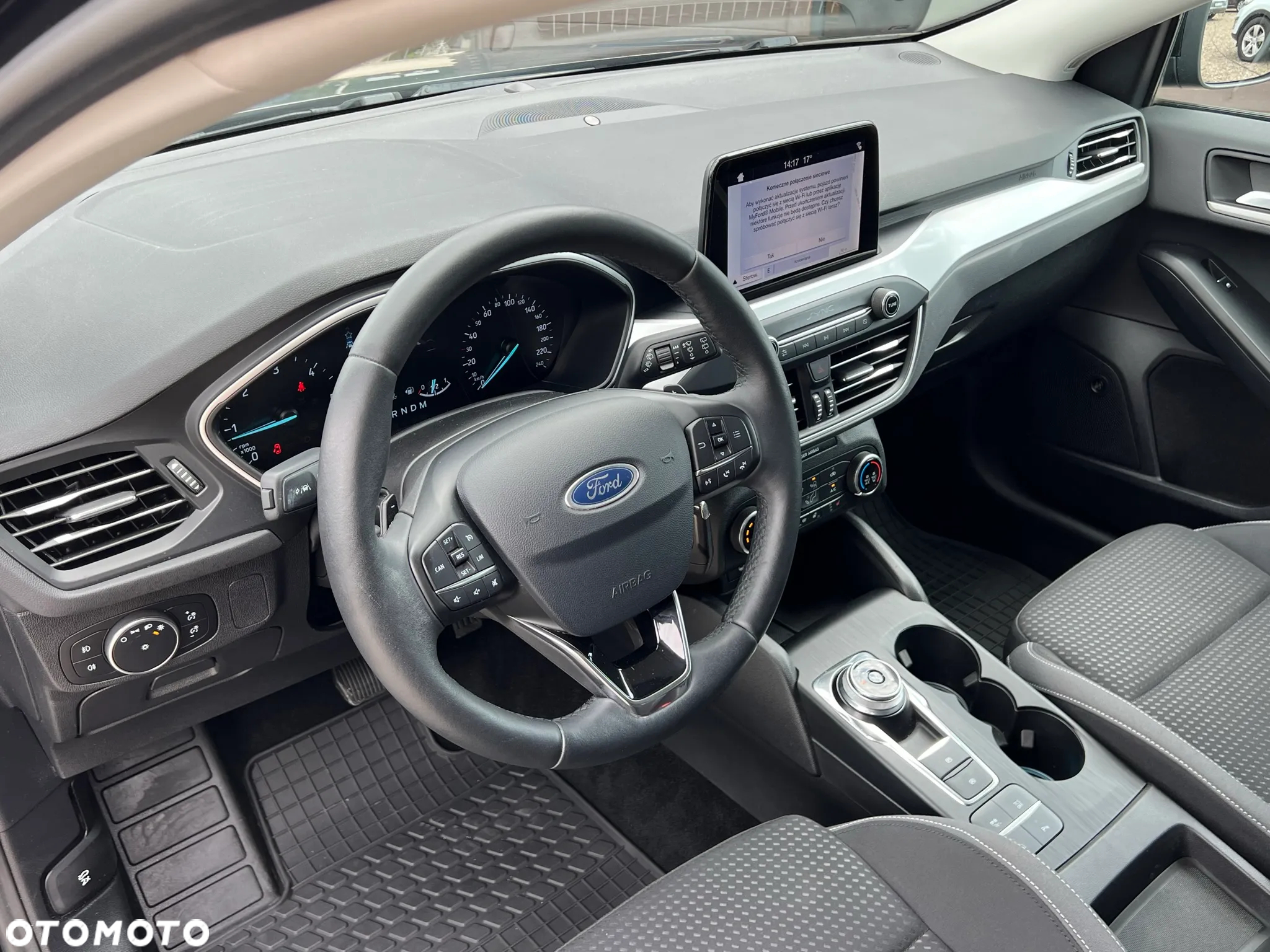 Ford Focus - 16