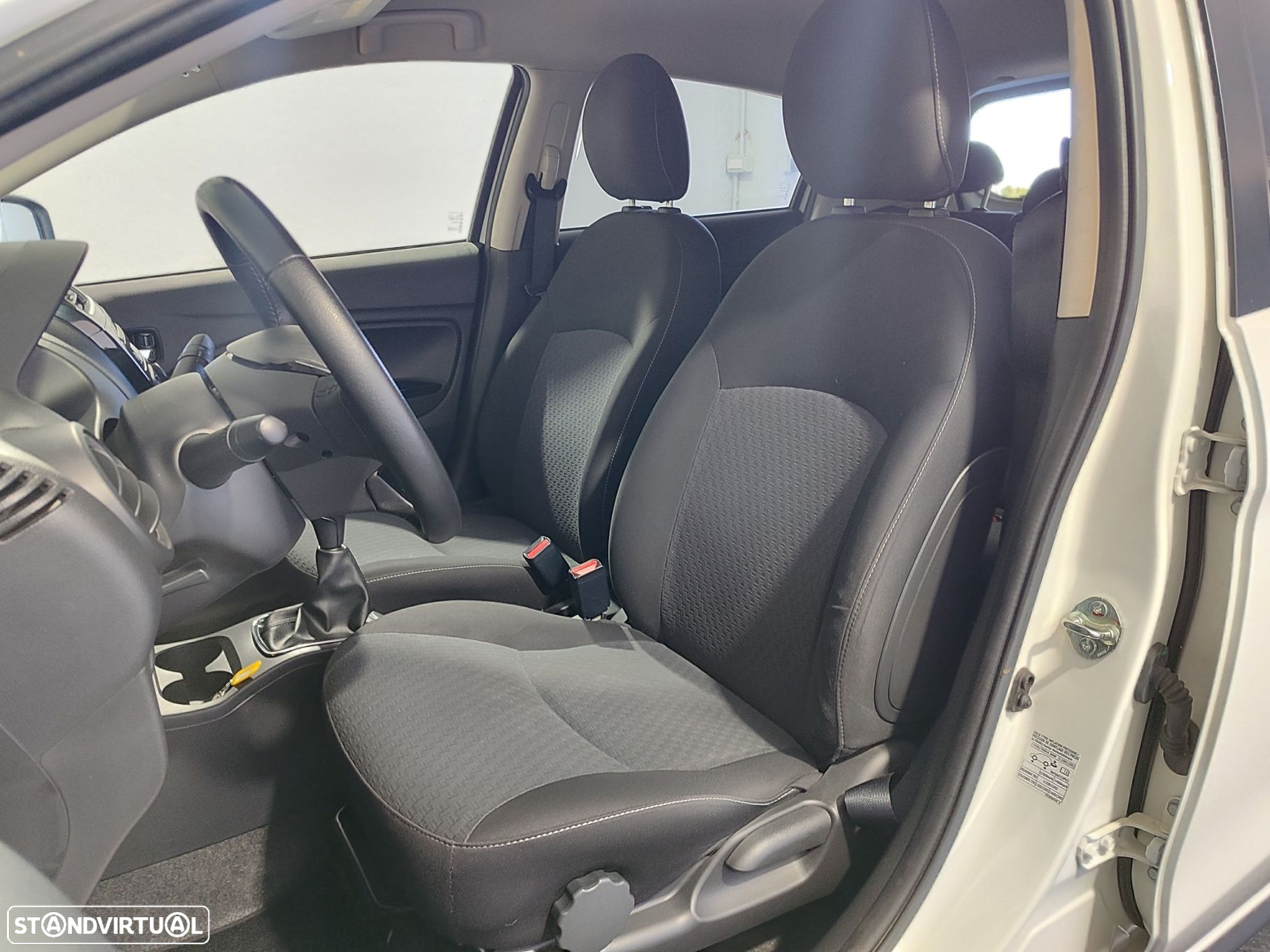 Mitsubishi Space Star 1.2 Intense - 14