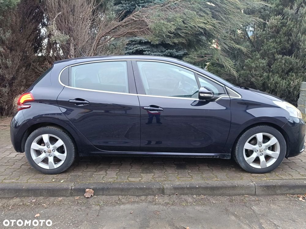 Peugeot 208 PureTech 82 Start & Stop Tech Edition - 2