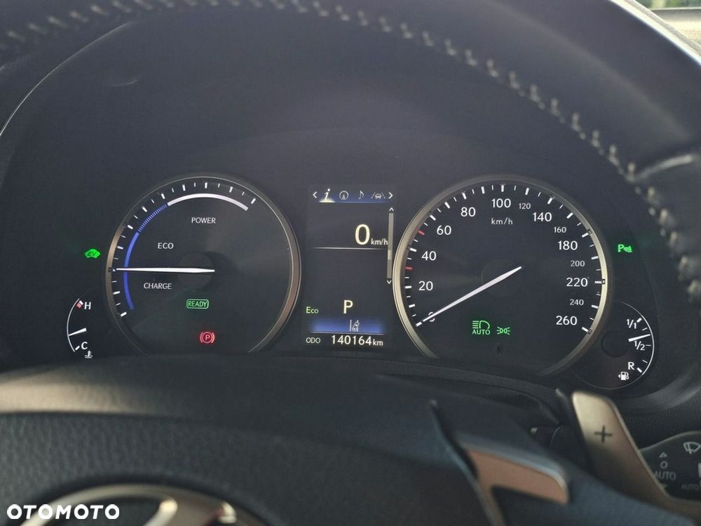 Lexus NX 300h Business Edition AWD - 17