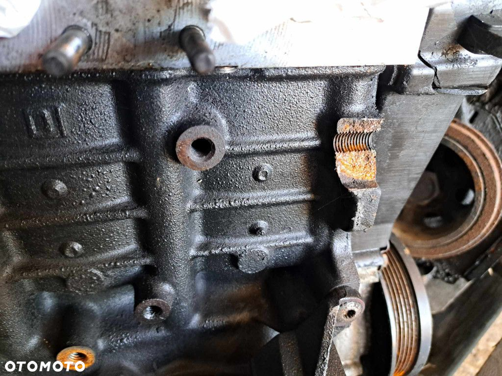 AUDI A3 8P 2,0TDI BKD 140KM SILNIK DIESEL - 8