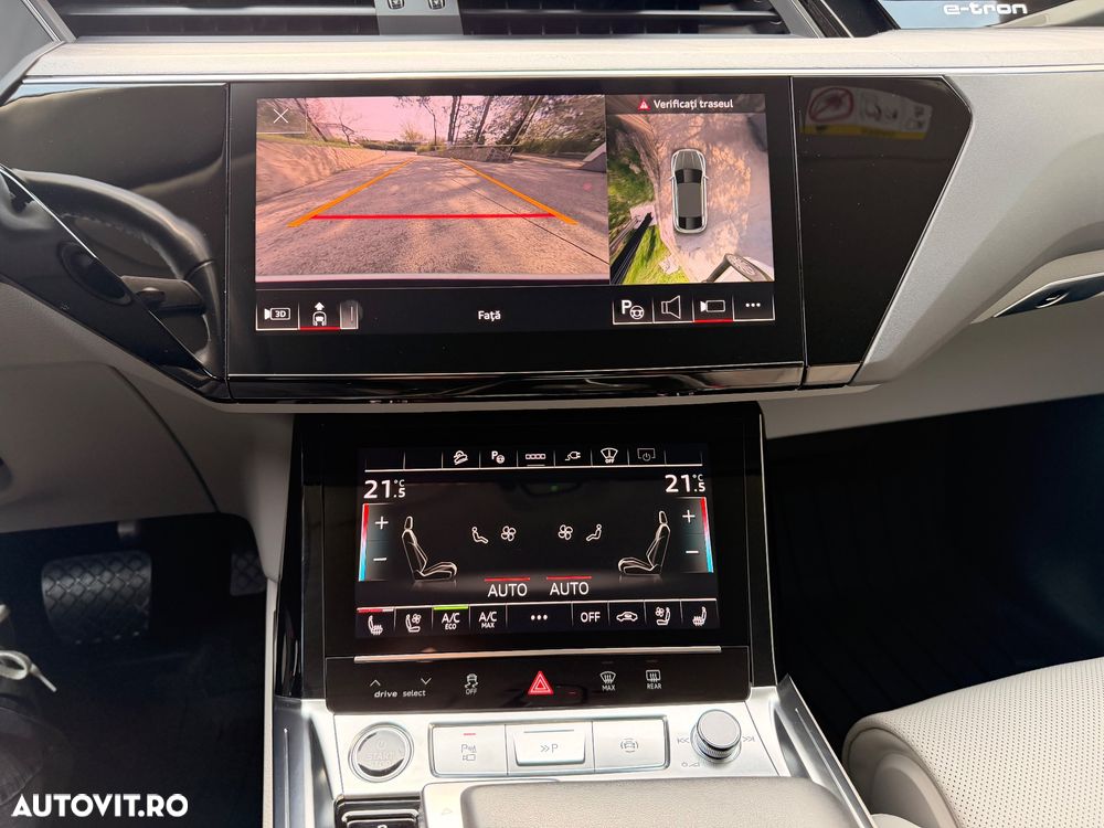 Audi Q8 55 quattro Advanced - 28