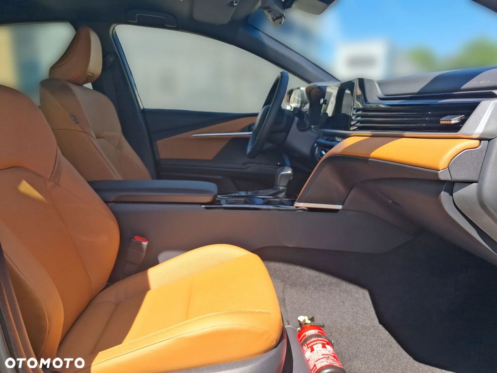 Toyota Camry - 9