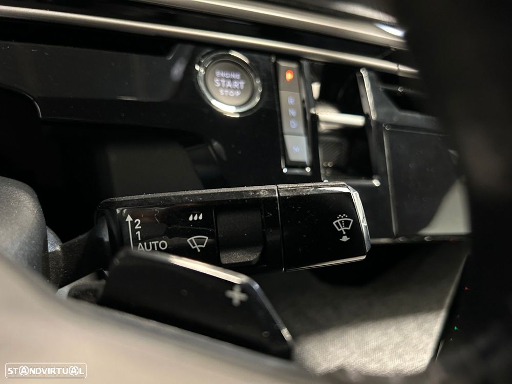 Peugeot 3008 1.2 Hybrid Allure e-DCS6 - 36
