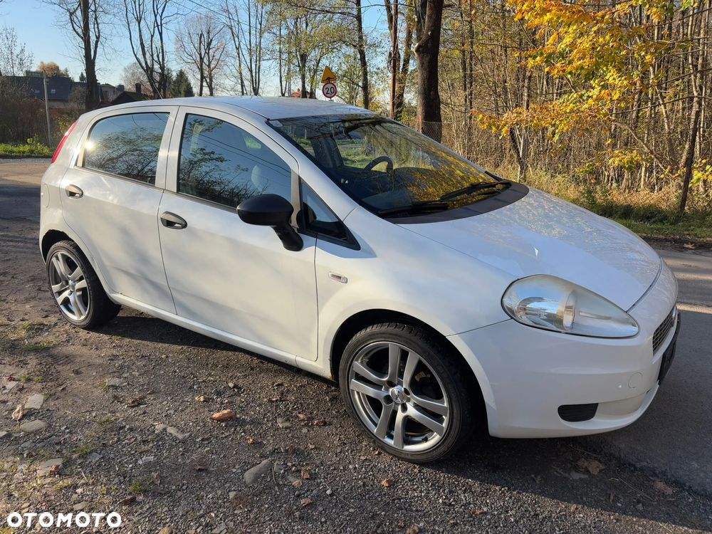 Fiat Punto - 8