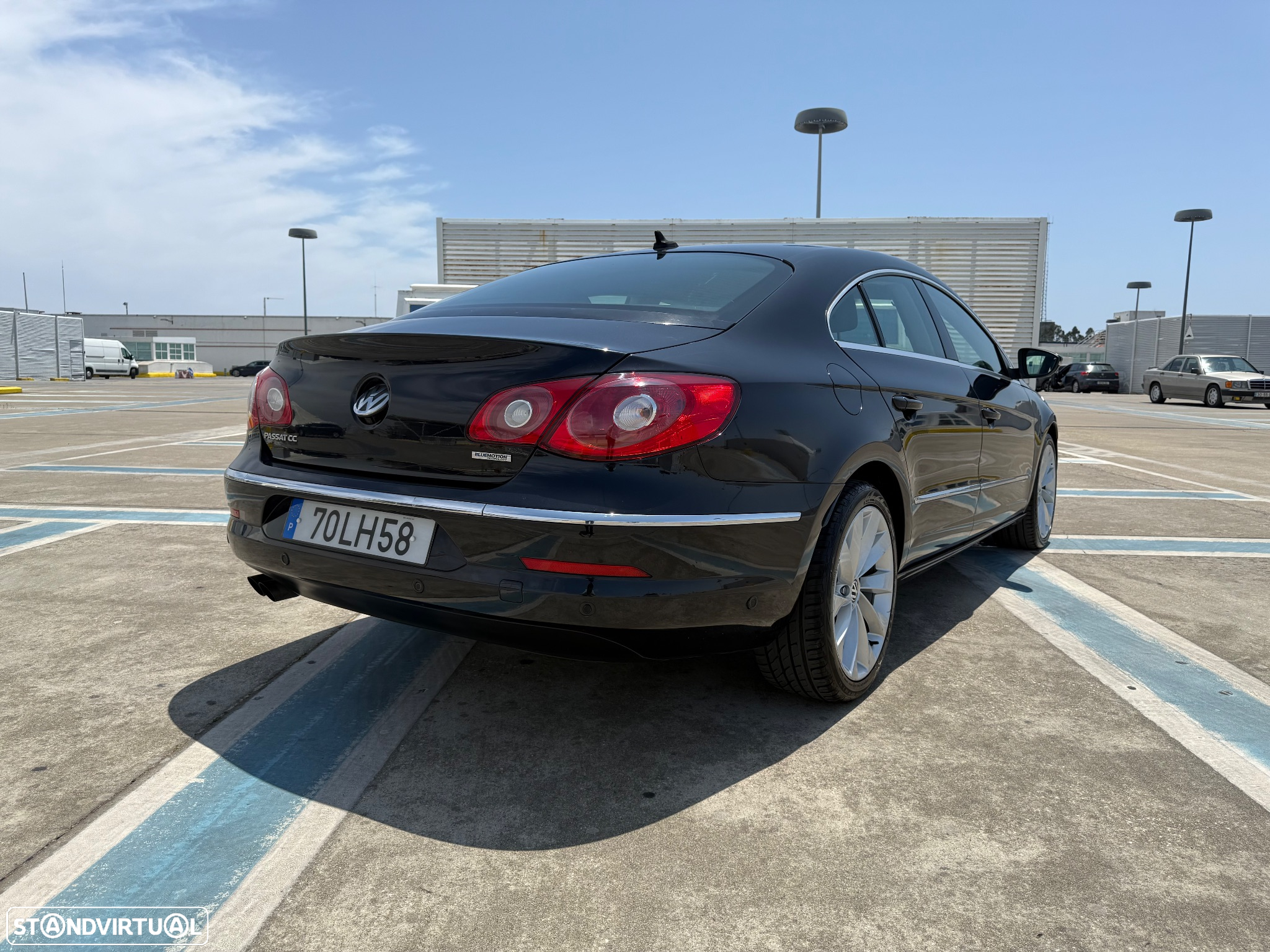 VW Passat CC 2.0 TDi BlueMotion DSG - 3