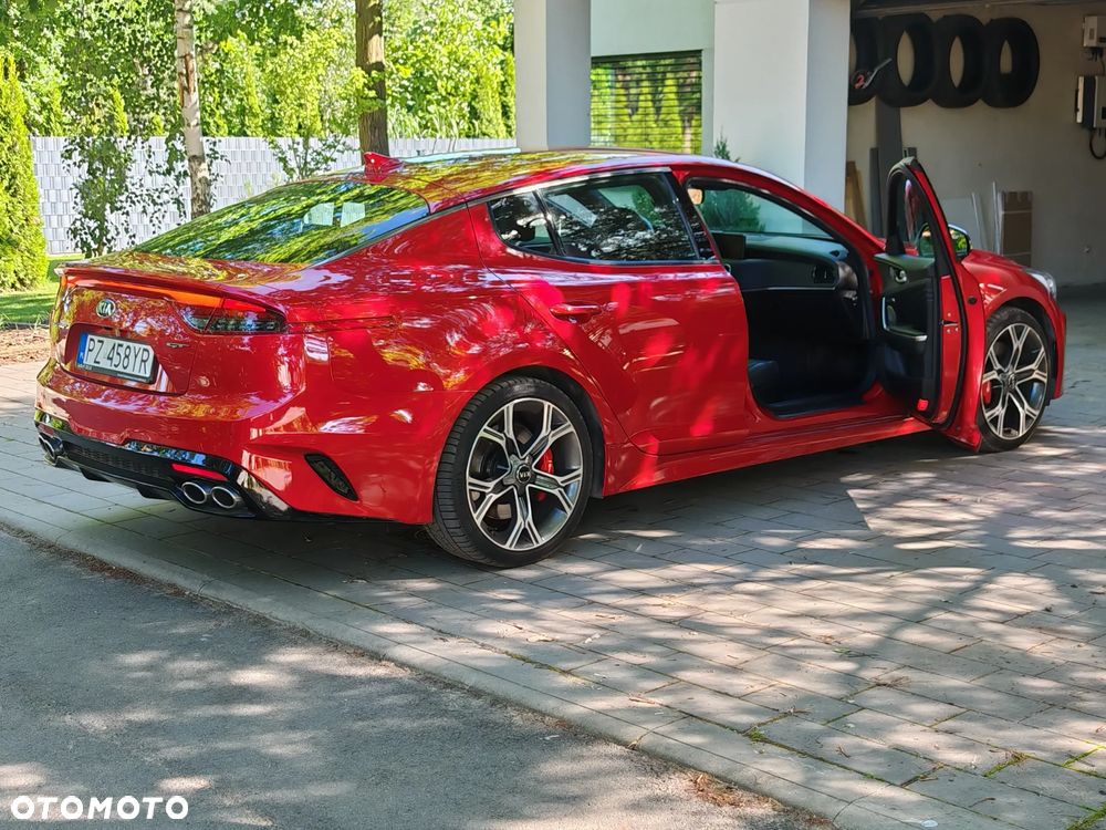 Kia Stinger 3.3 T-GDI V6 GT AWD - 30