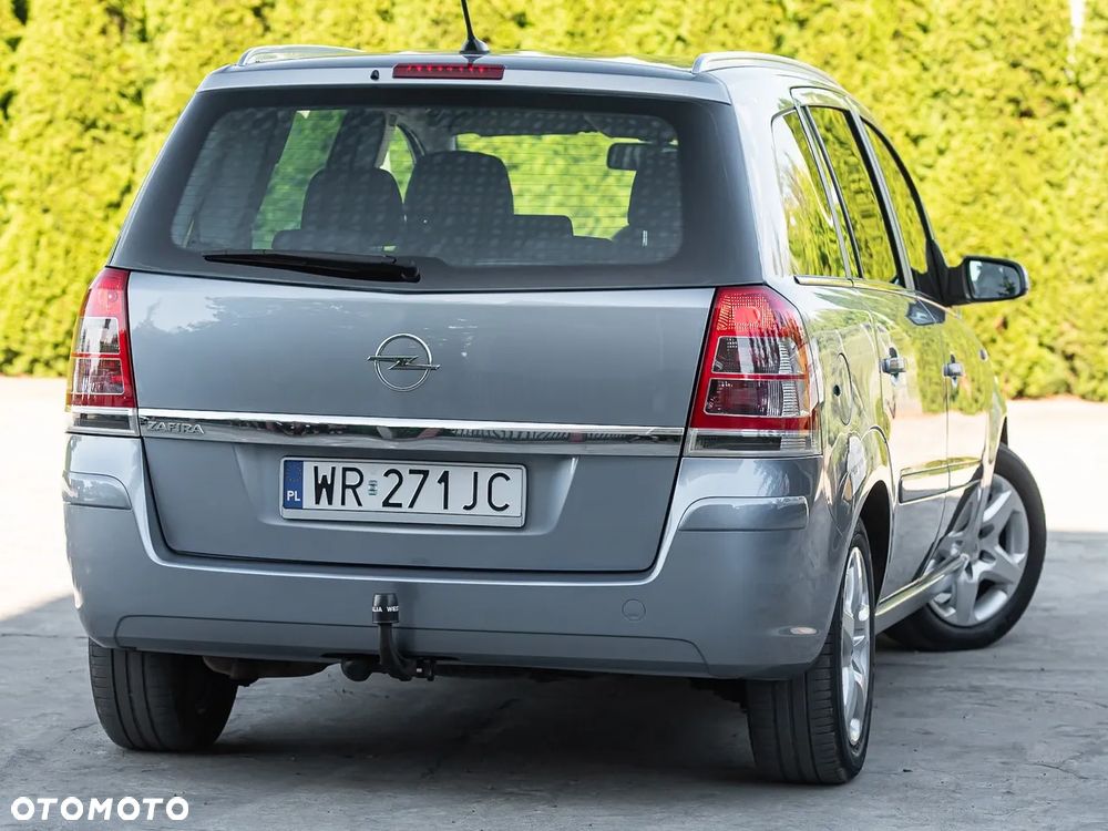 Opel Zafira 1.8 Edition 111 Jahre - 12