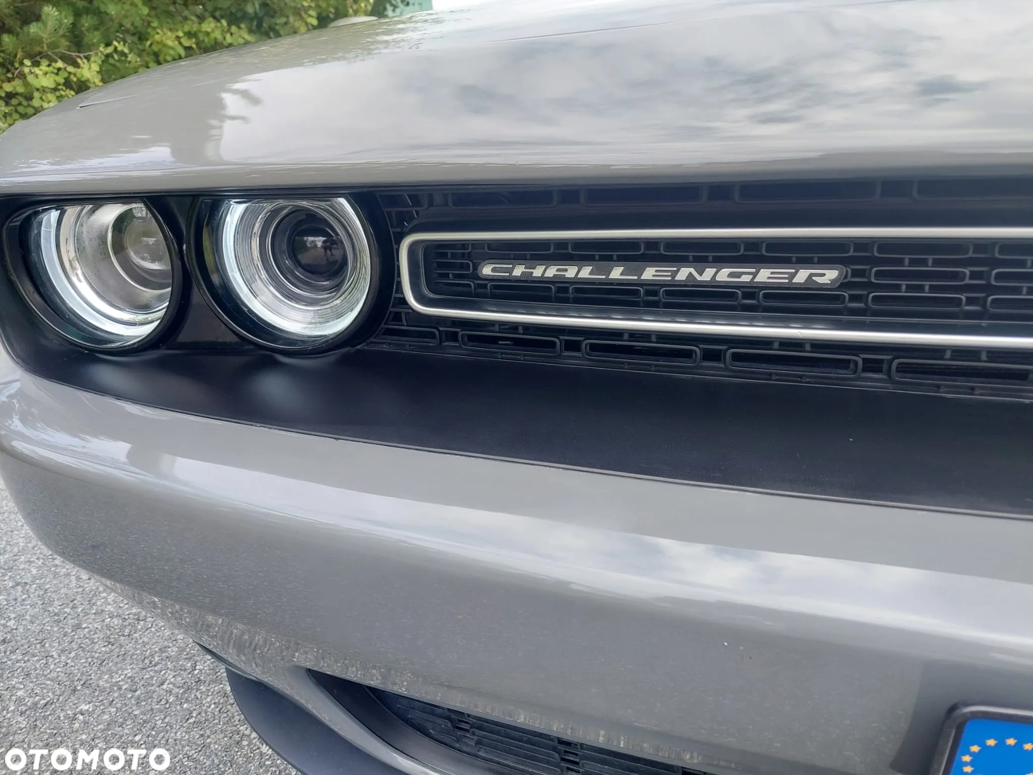 Dodge Challenger - 7