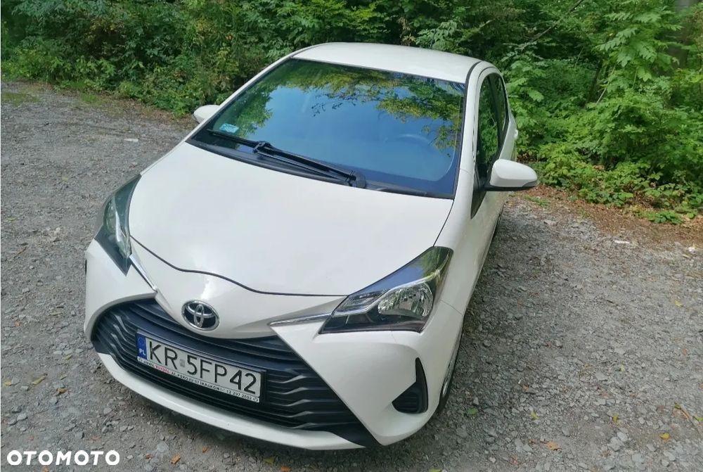 Toyota Yaris 1.0 Premium EU6 - 5