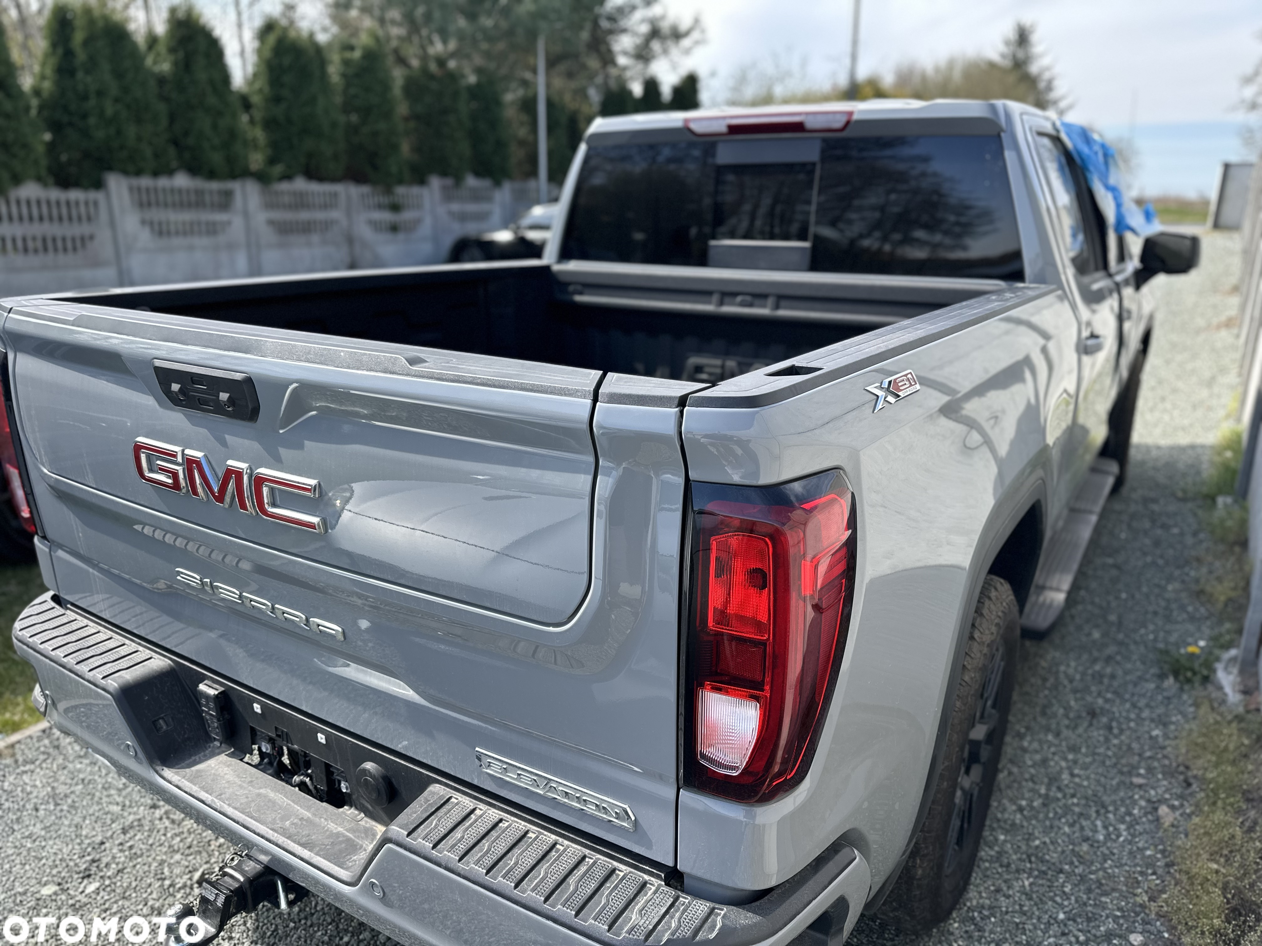 GMC Sierra - 7