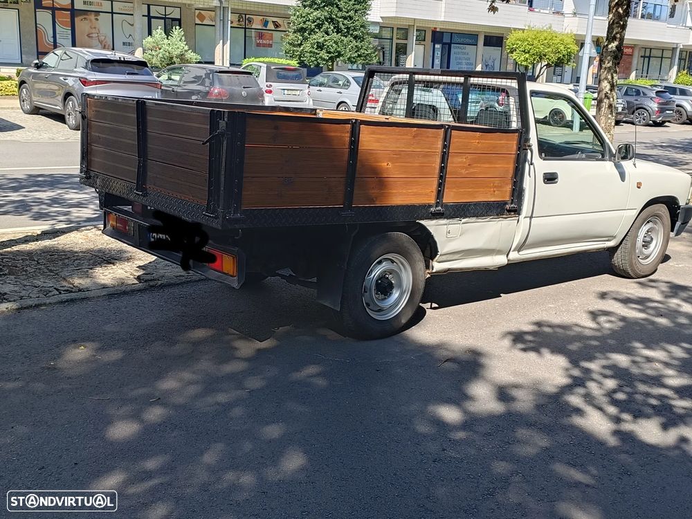 Toyota Hilux 2.4 D LN150LM C.E Cx Met - 3